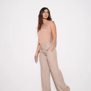 Camiseta con recogido